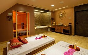 Eurostars Uhotel